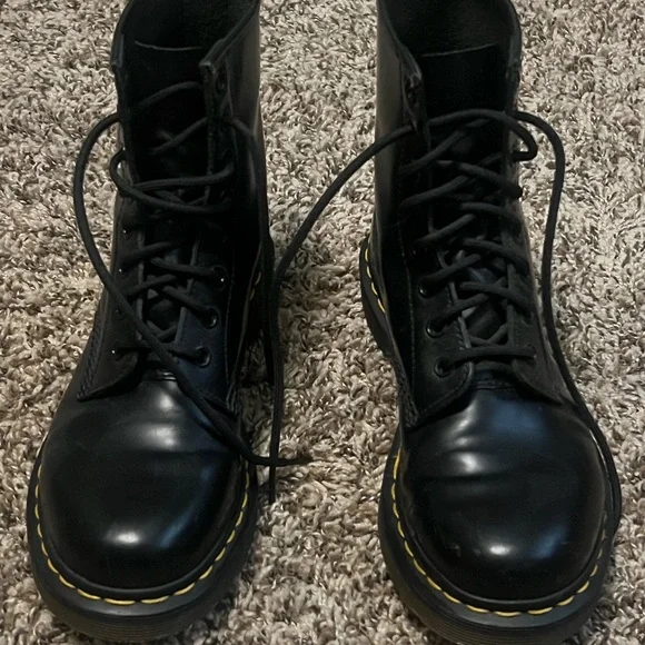 SOLD- Dr. Martens Black Lace-Up Patent Black Leather Boot - Picture 5 of 10